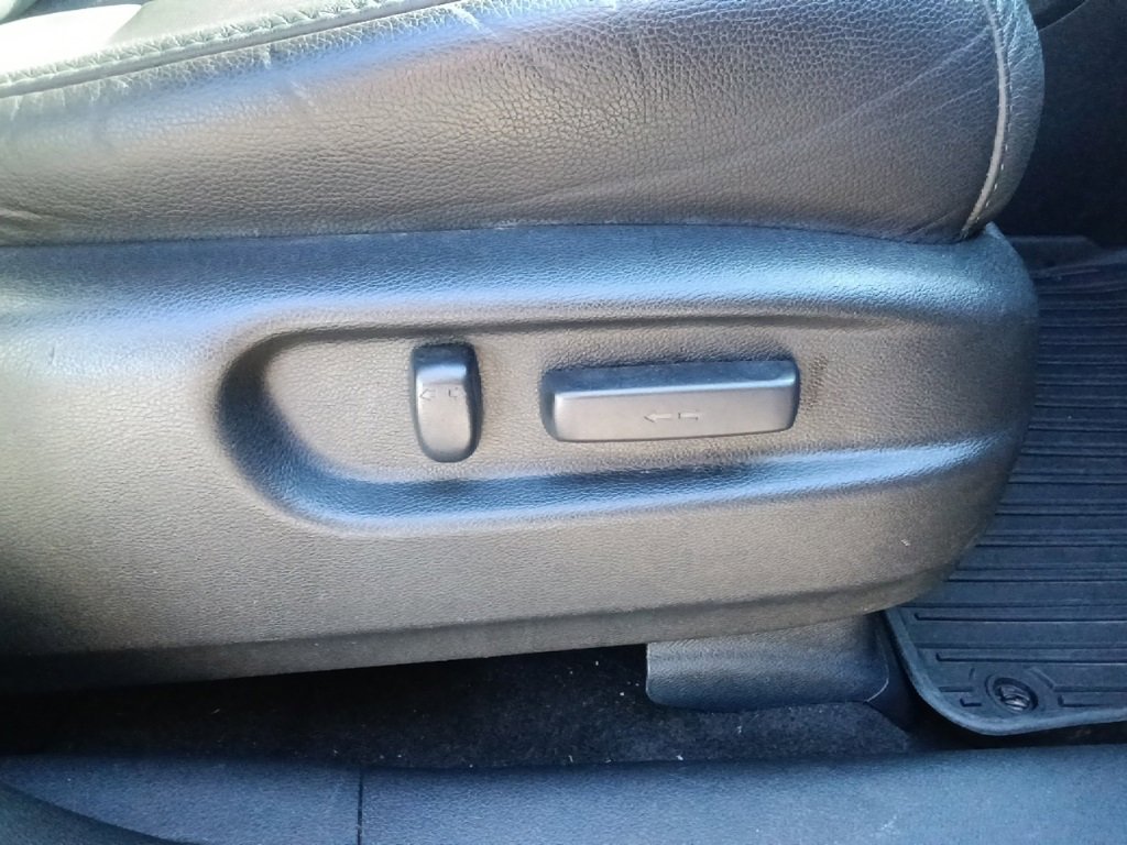 Used 2021 Honda Pilot Elite image 32