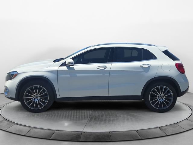 Used 2018 Mercedes-Benz GLA 250 4MATIC image 2