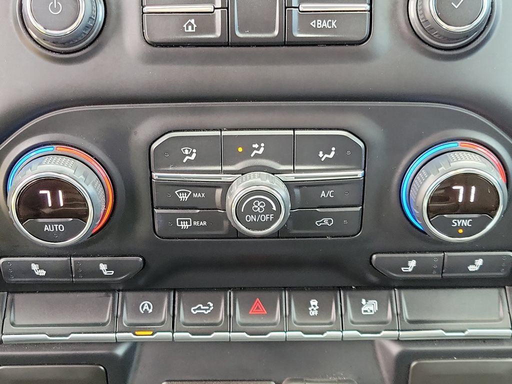 Used 2020 Chevrolet Silverado 1500 LT w/ All-Star Edition AWD/4WD image 29
