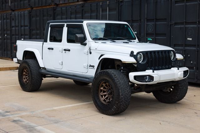 Used 2020 Jeep Gladiator Sport w/ Quick Order Package 24S AWD/4WD image 18
