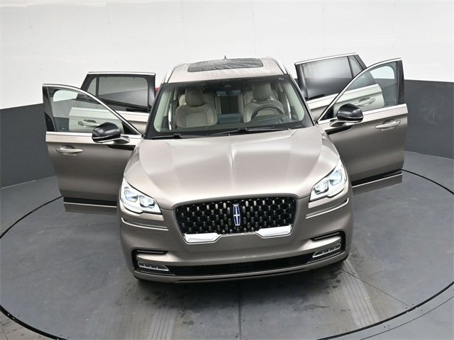 Used 2021 Lincoln Aviator Grand Touring w/ Equipment Group 301A image 34