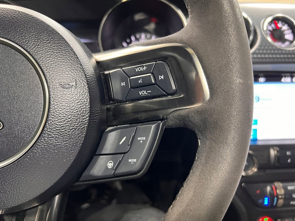 Used 2017 Ford Mustang Shelby GT350 RWD image 9