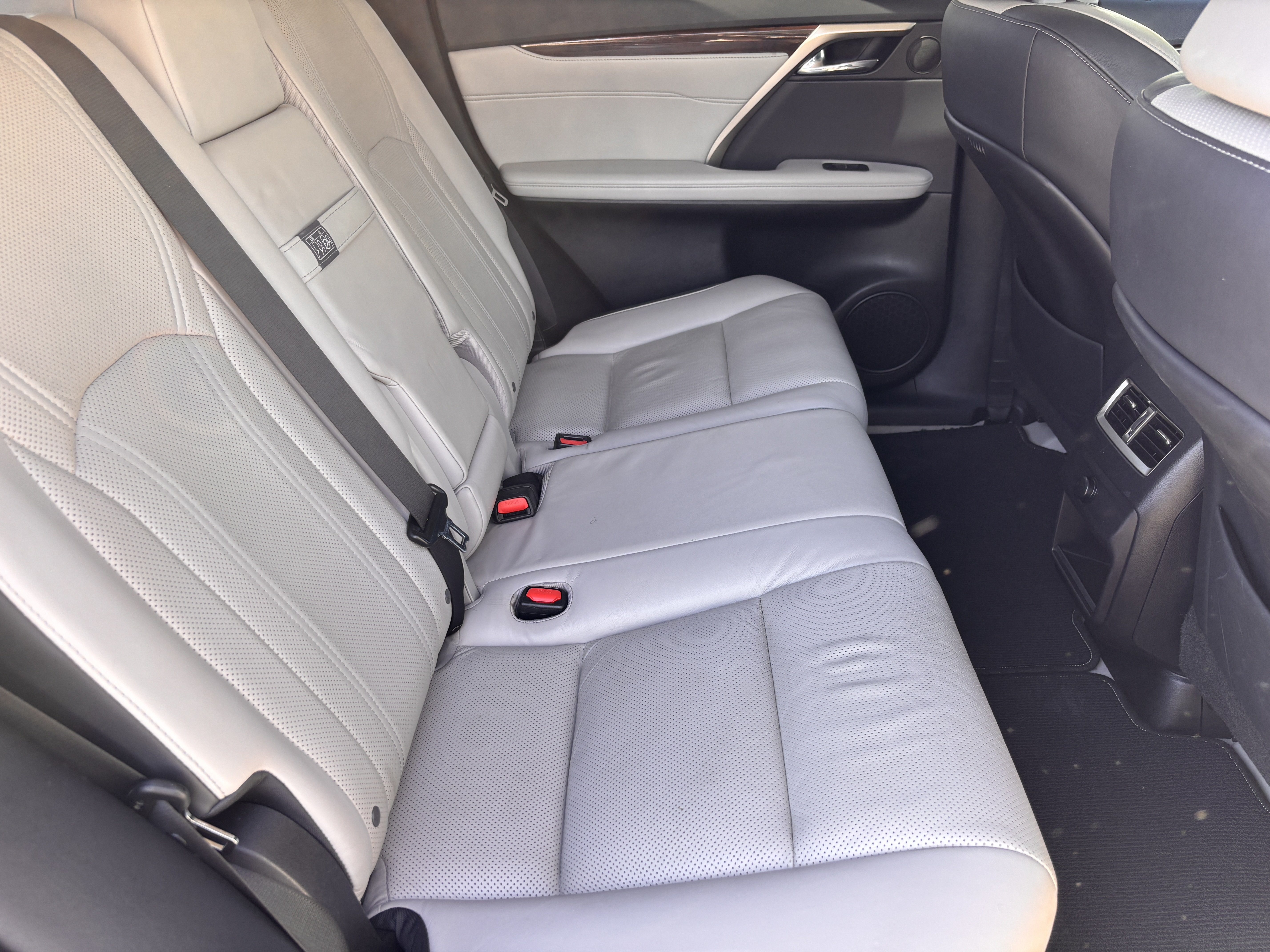 Used 2018 Lexus RX 350 FWD w/ Premium Package image 36