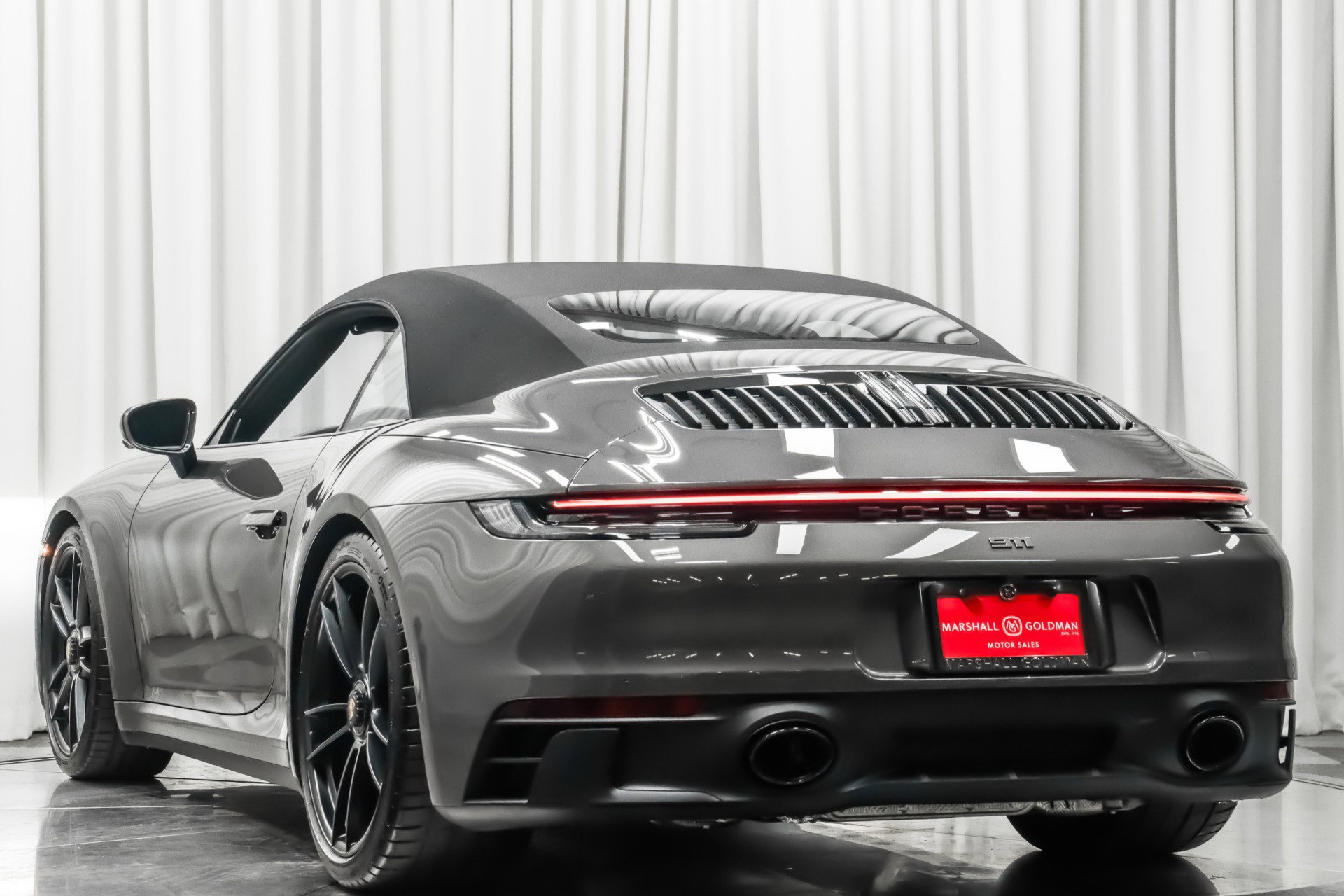 Used 2023 Porsche 911 Cabriolet image 35