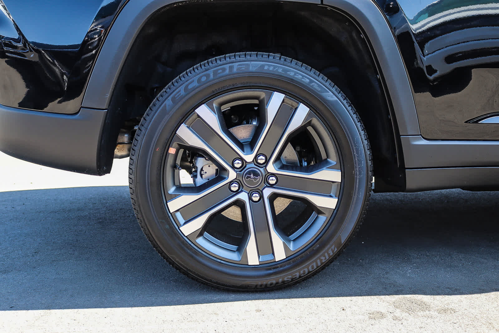New 2027 Jeep Grand Cherokee Limited AWD/4WD image 11