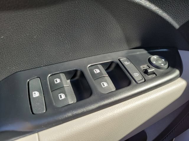 New 2026 Hyundai Venue SEL FWD image 16