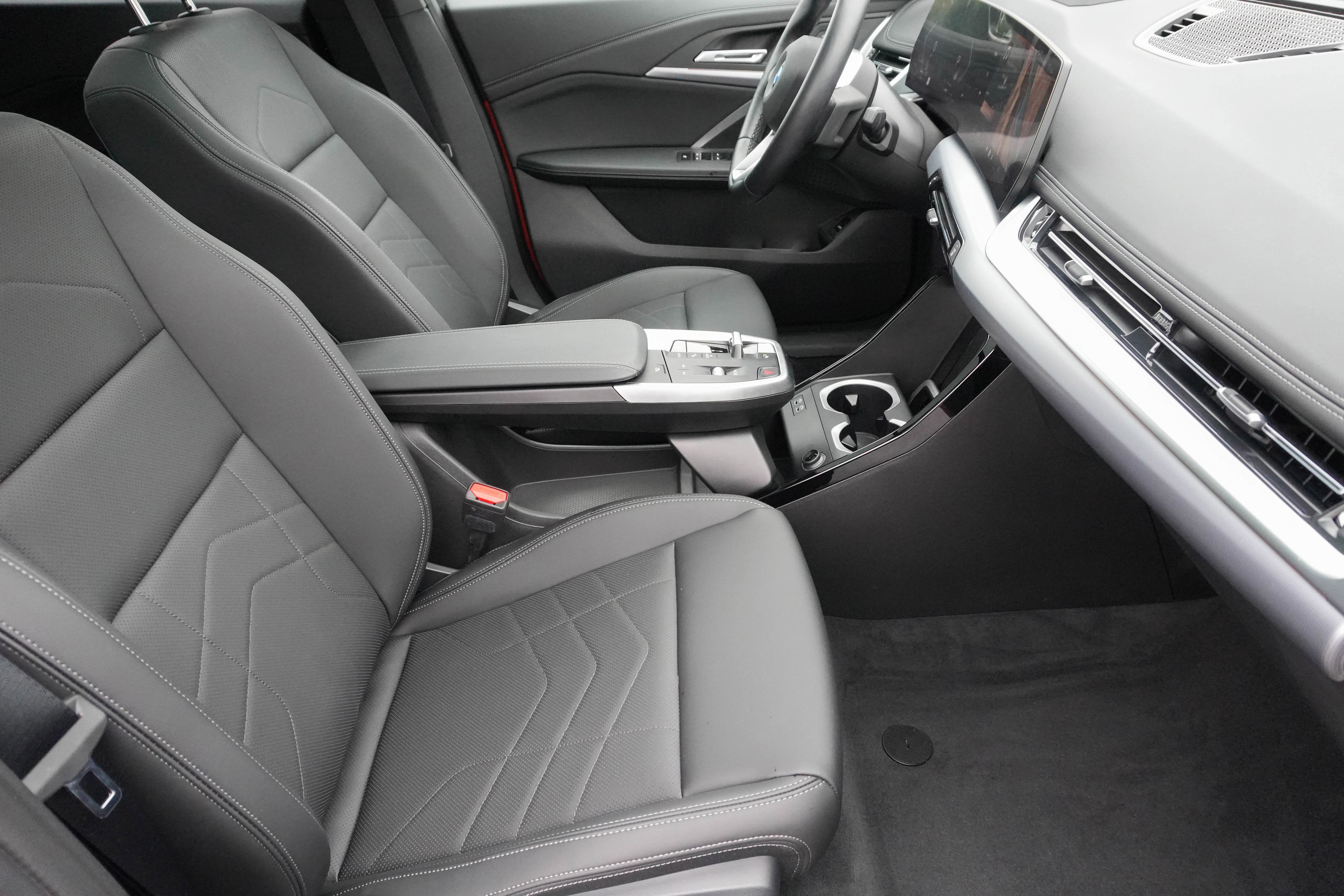 Certified 2025 BMW X1 xDrive28i image 13