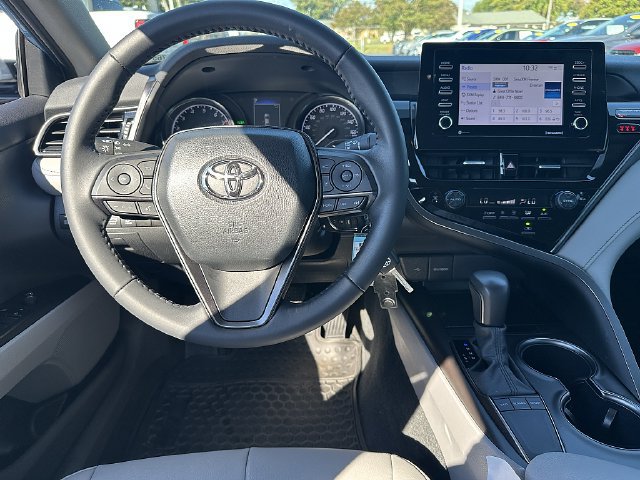 Certified 2024 Toyota Camry SE FWD image 17