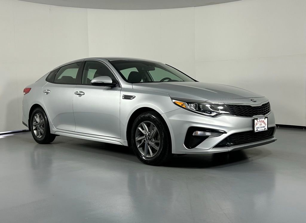 Used 2019 Kia Optima LX FWD video 1