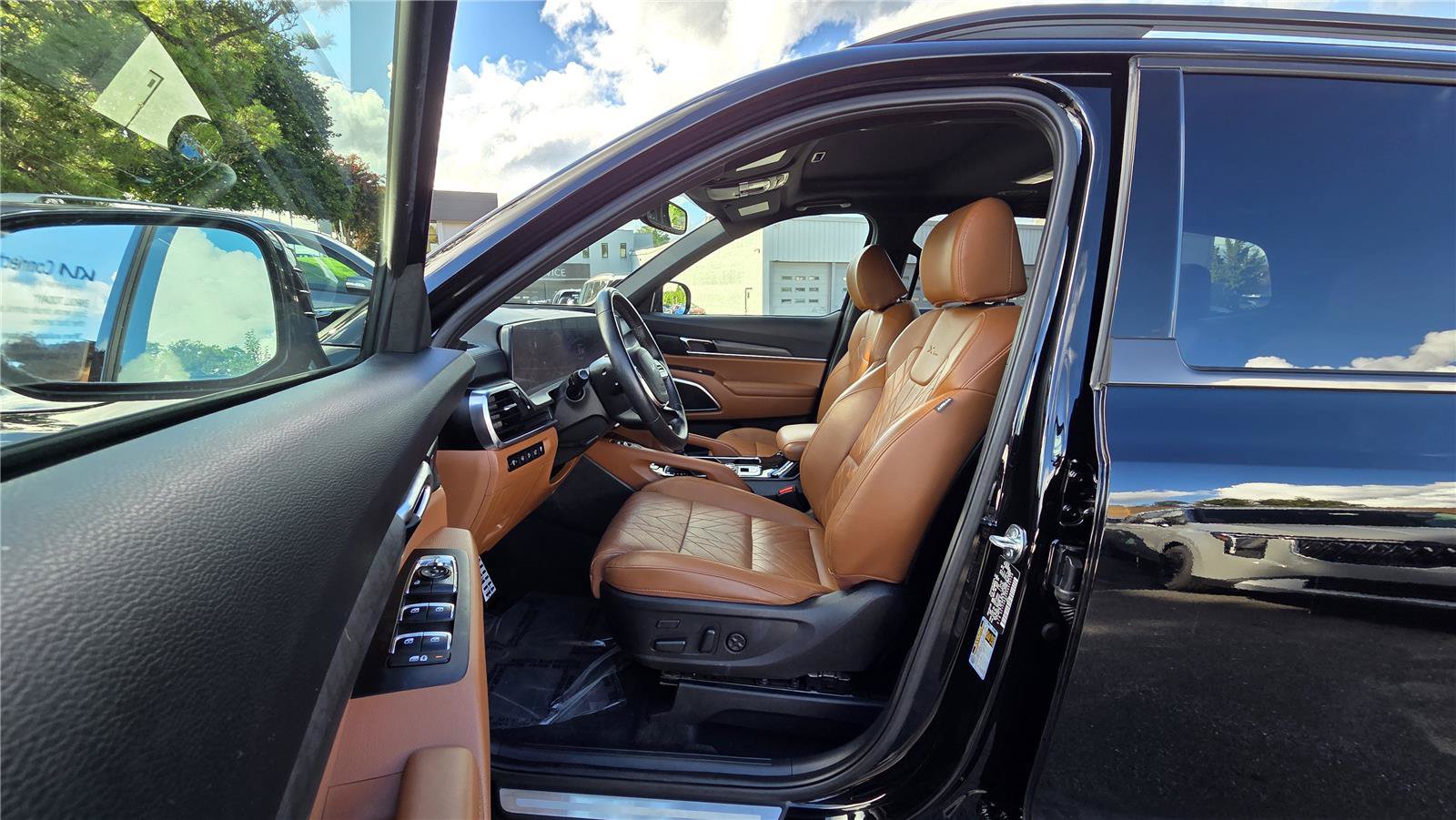 Certified 2024 Kia Telluride SX X-Line AWD/4WD image 15
