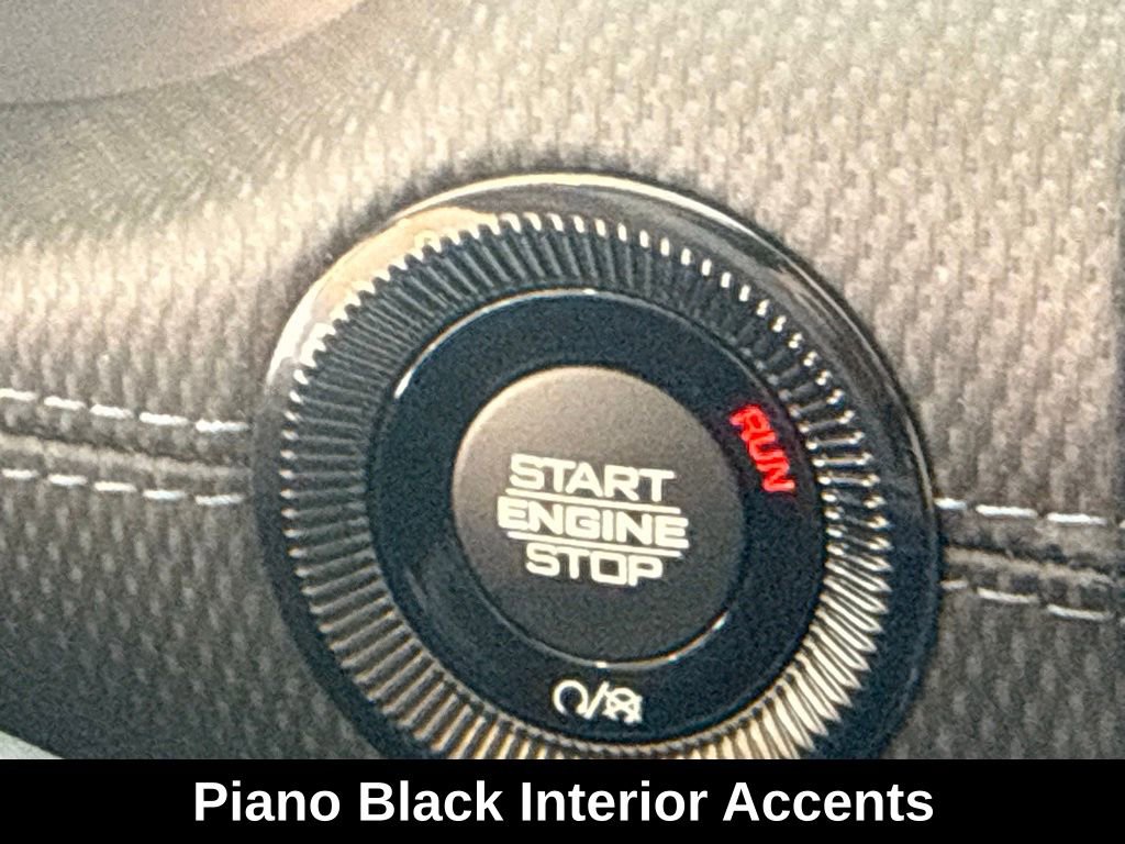 New 2026 Jeep Compass Altitude image 17