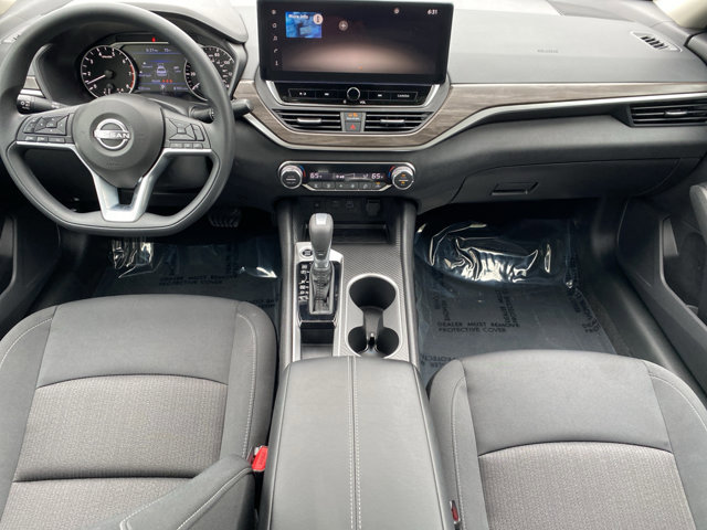 Certified 2025 Nissan Altima 2.5 SV w/ SV Special Edition Package image 2