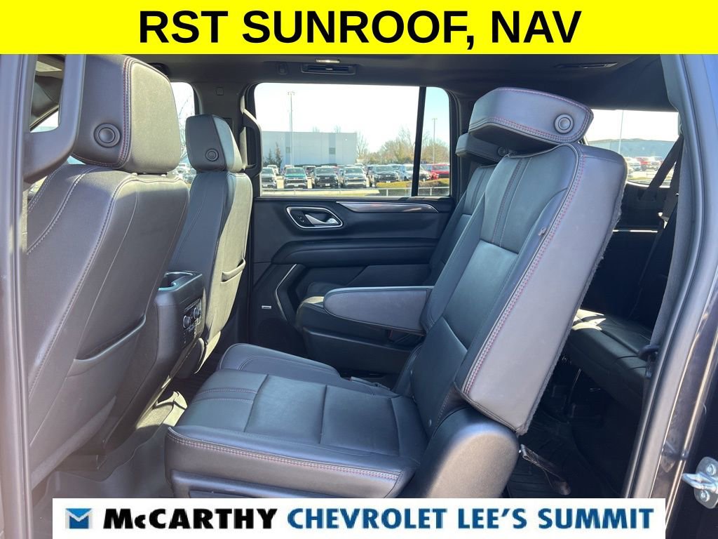 Used 2022 Chevrolet Suburban RST w/ Luxury Package image 47