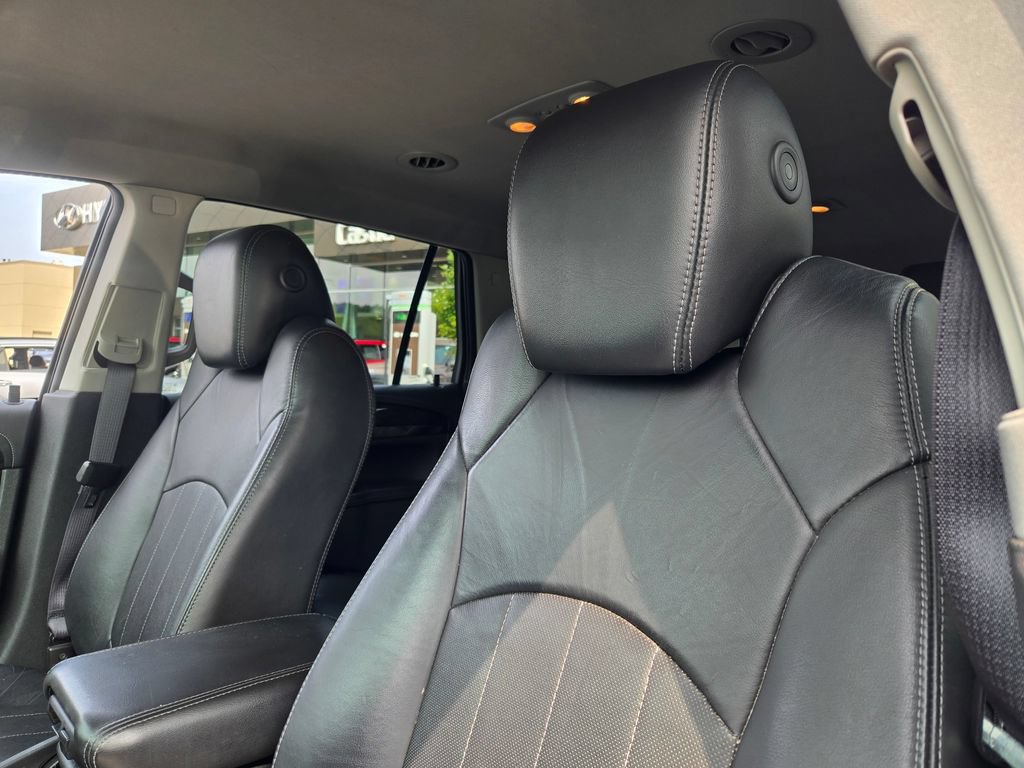 Used 2015 Buick Enclave Leather FWD image 37