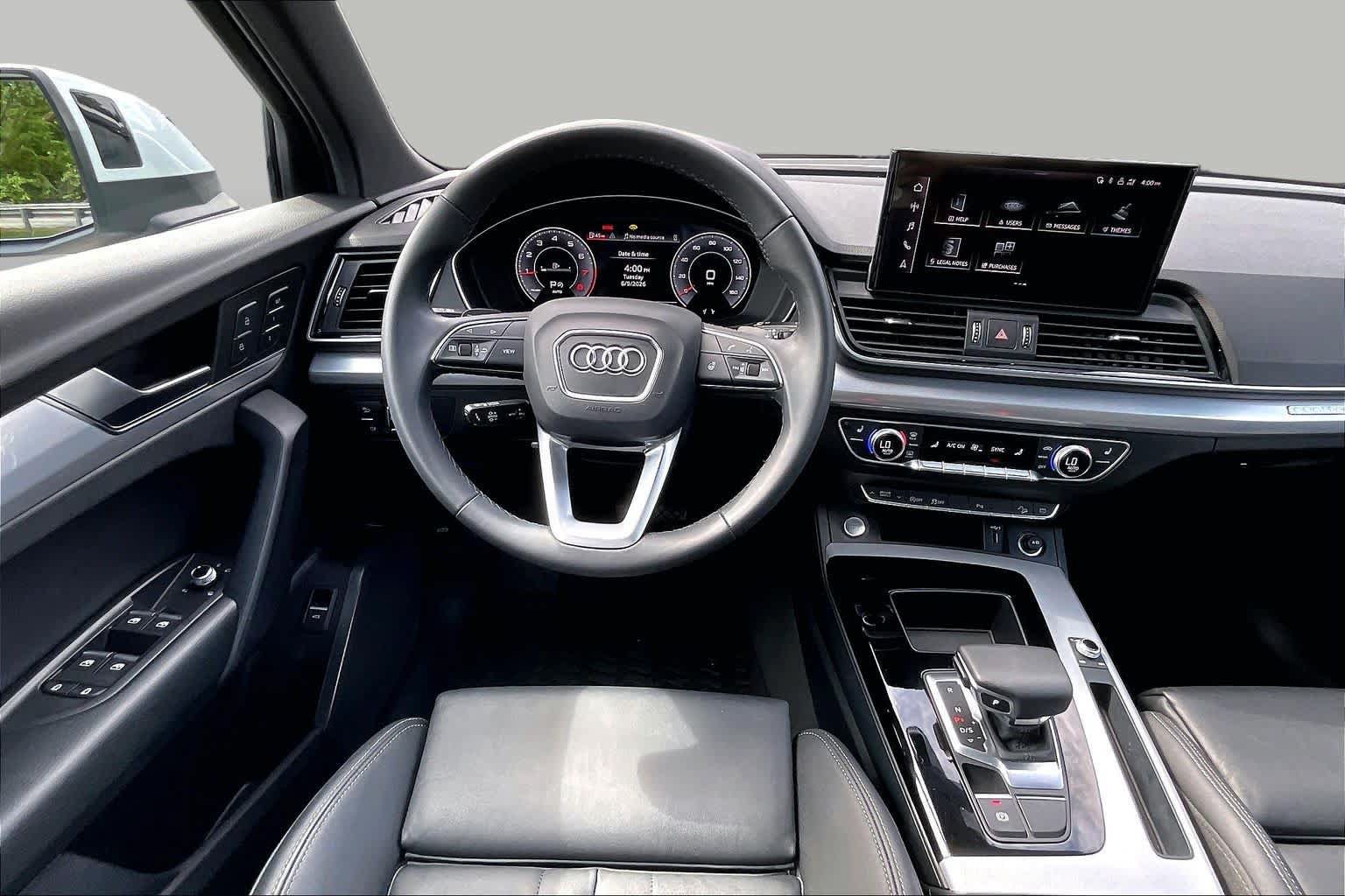 Used 2025 Audi Q5 2.0T Premium w/ Convenience Plus Package AWD/4WD image 5