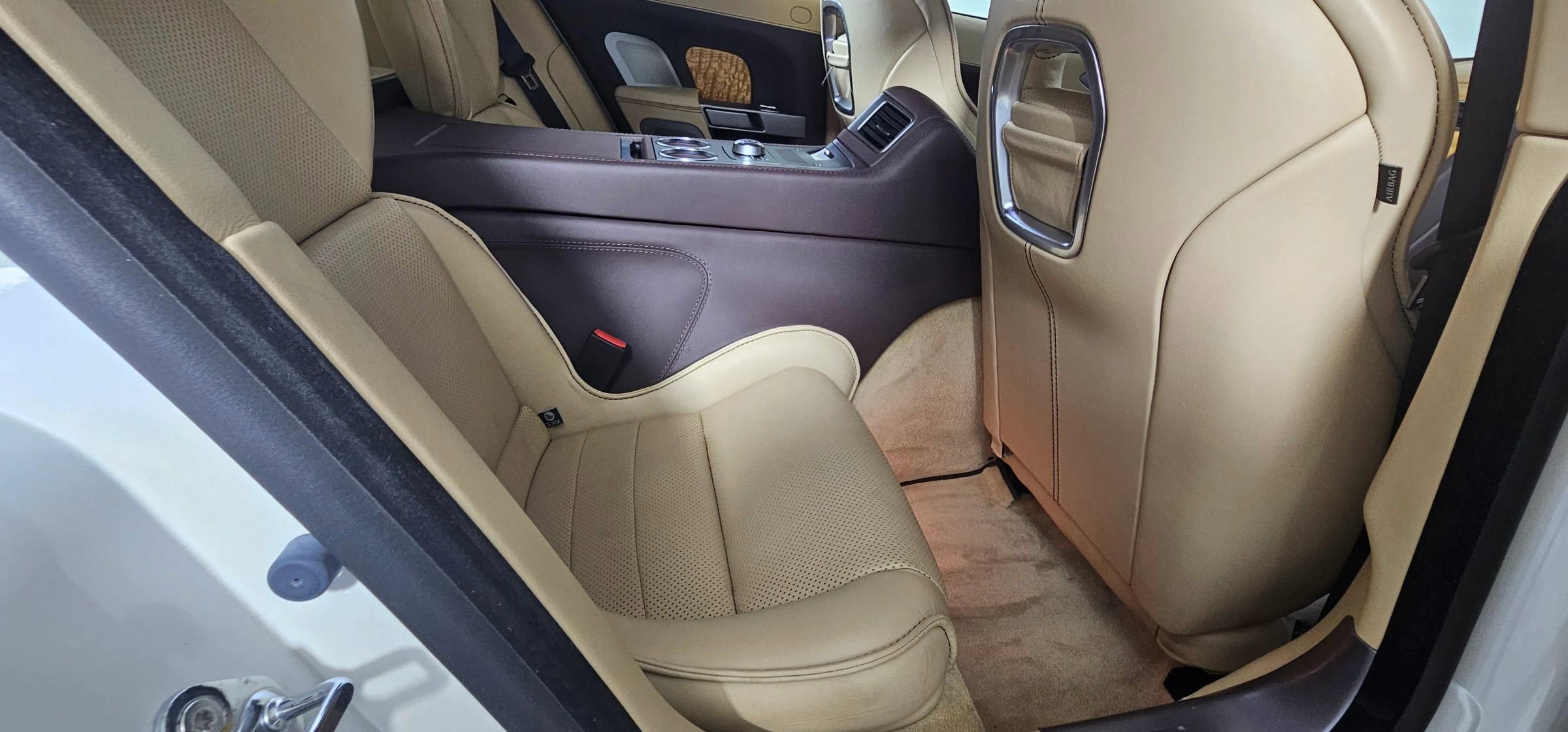 Used 2012 Aston Martin Rapide Sedan 4D image 23