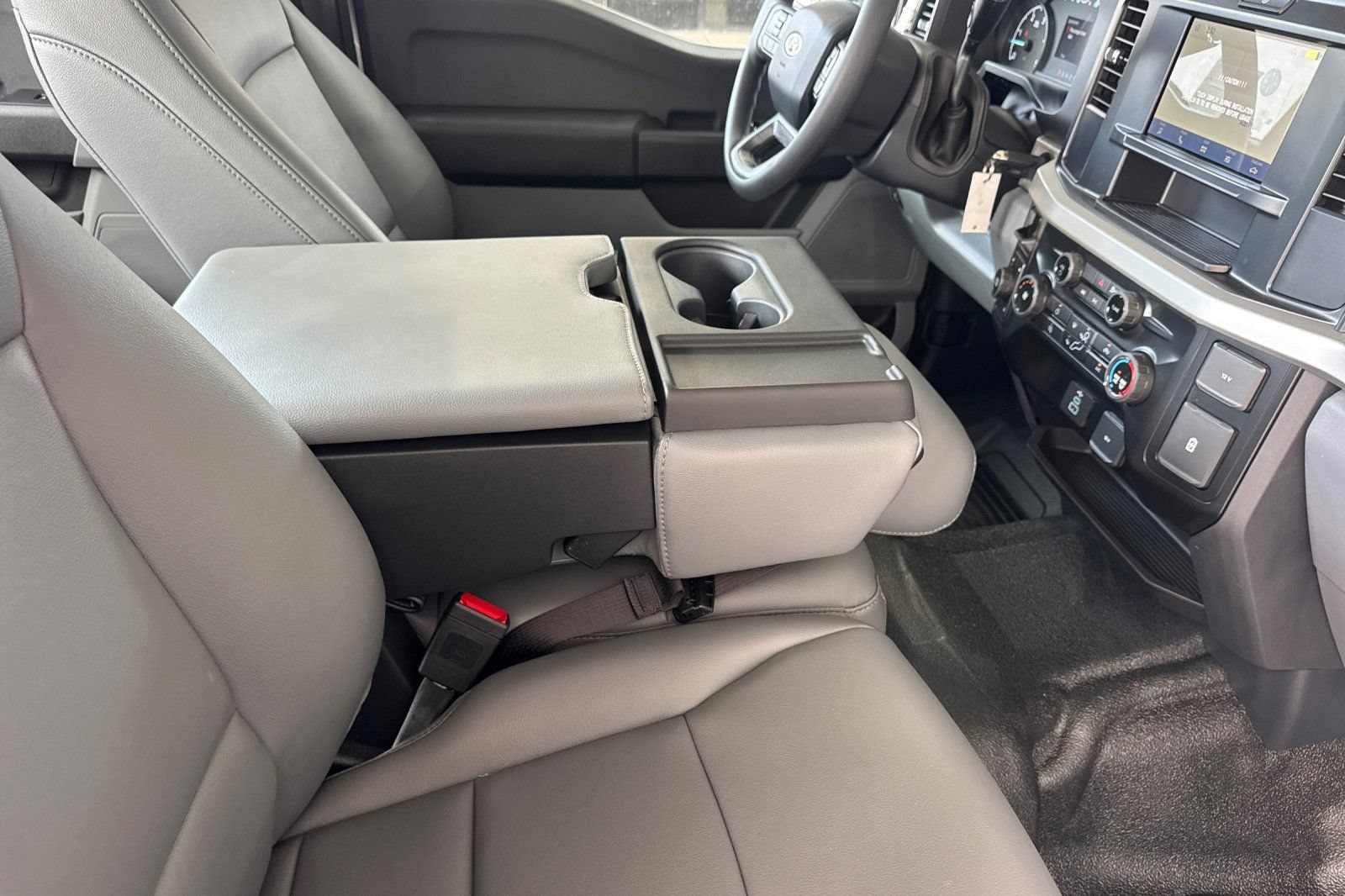 New 2026 Ford F250 XL AWD/4WD image 15