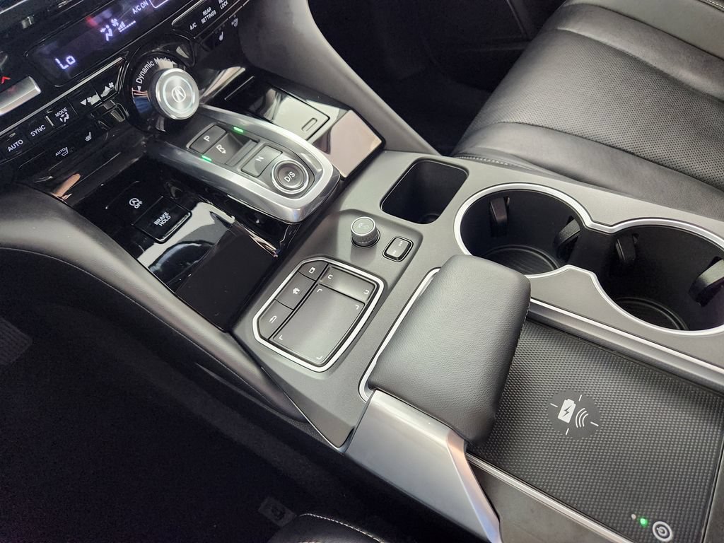Used 2023 Acura MDX w/ Technology Package FWD image 25