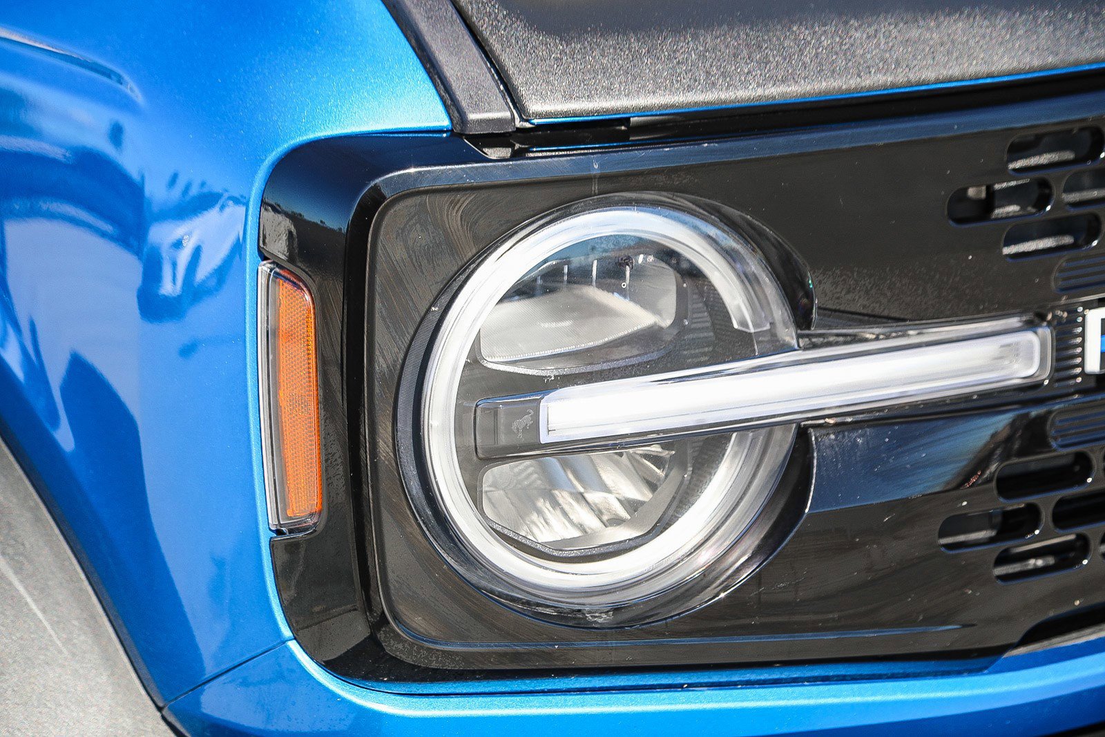 Used 2022 Ford Bronco Wildtrak image 8