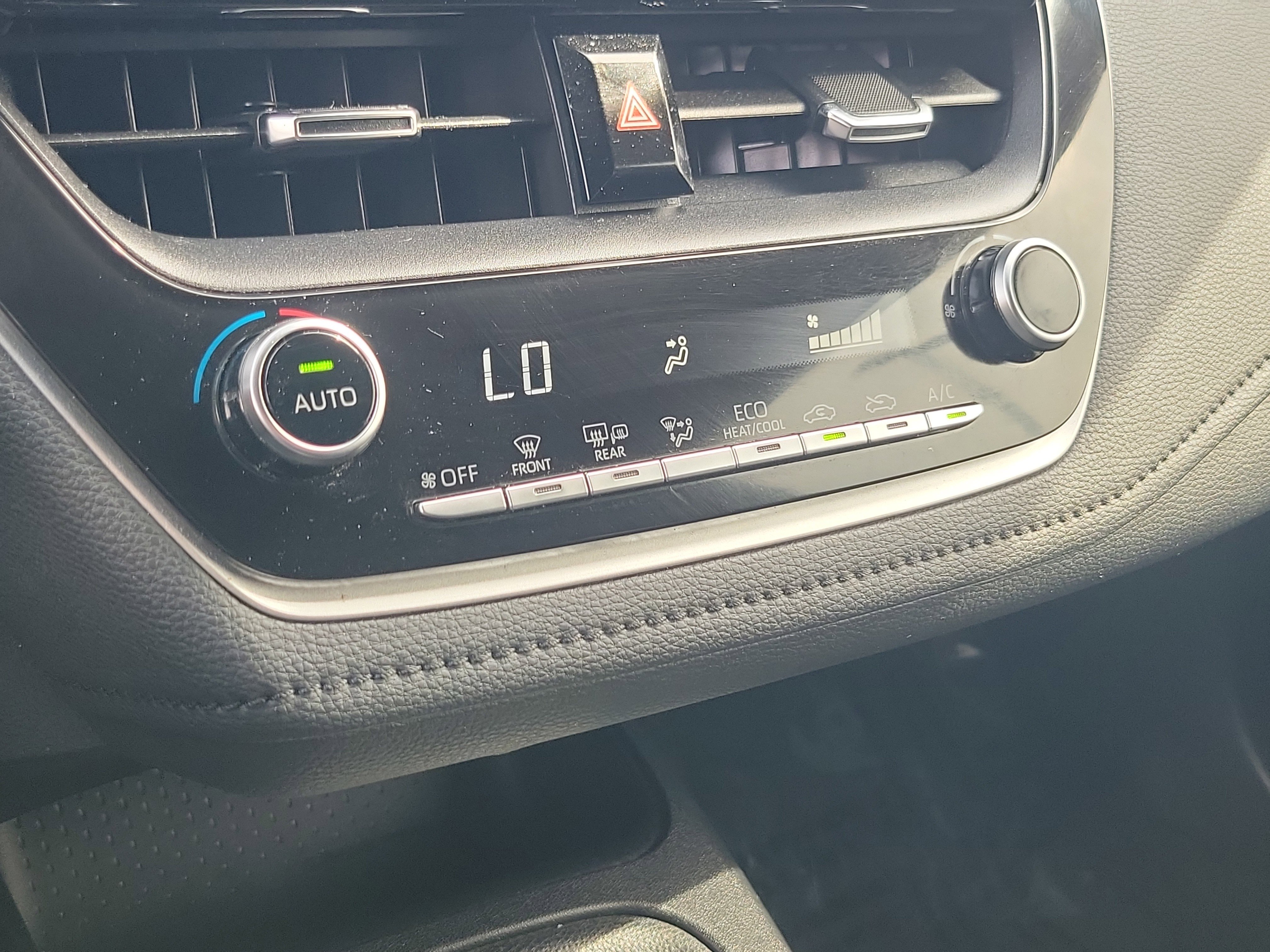 Certified 2022 Toyota Corolla SE image 29