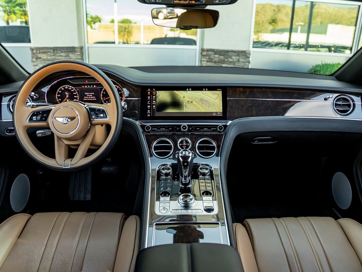 Used 2021 Bentley Continental GT image 4