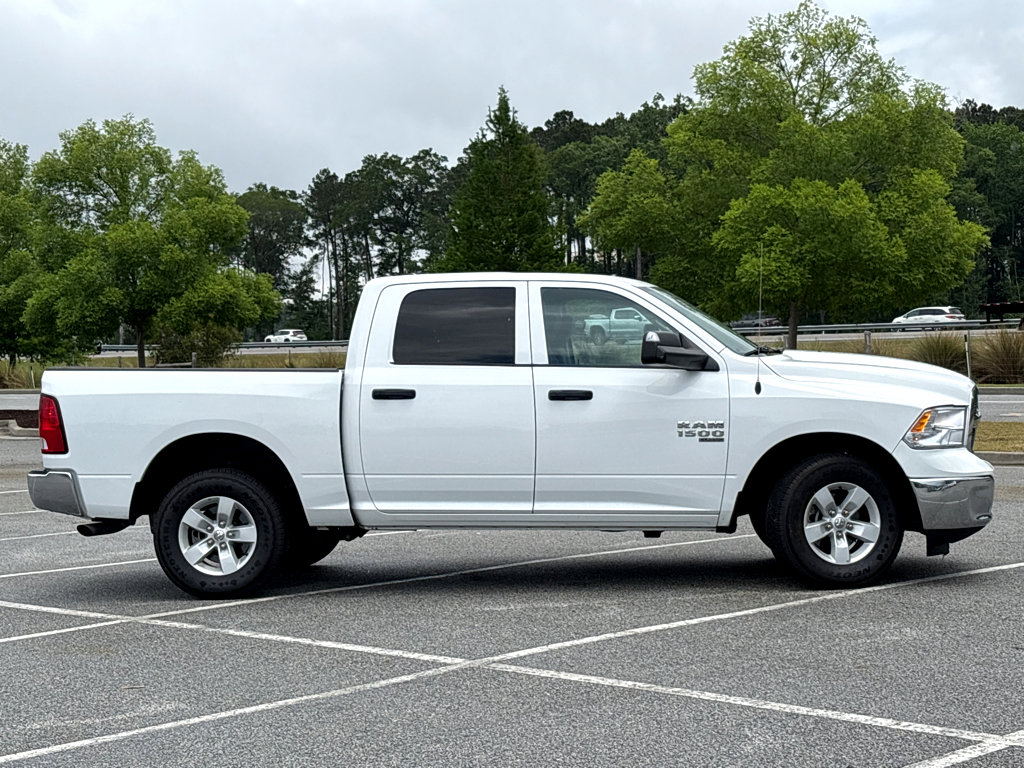 Used 2023 RAM 1500 Classic SLT w/ Trailer & Traction Group AWD/4WD image 19