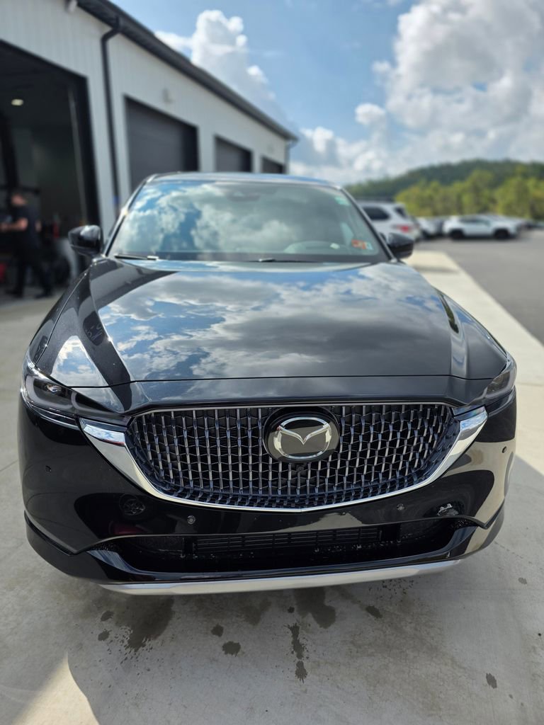 New 2025 MAZDA CX-5 Signature image 2