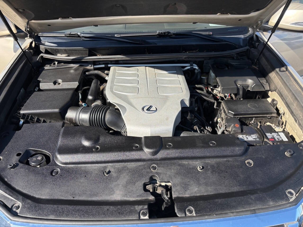 Used 2016 Lexus GX 460 Base AWD 4dr SUV image 33