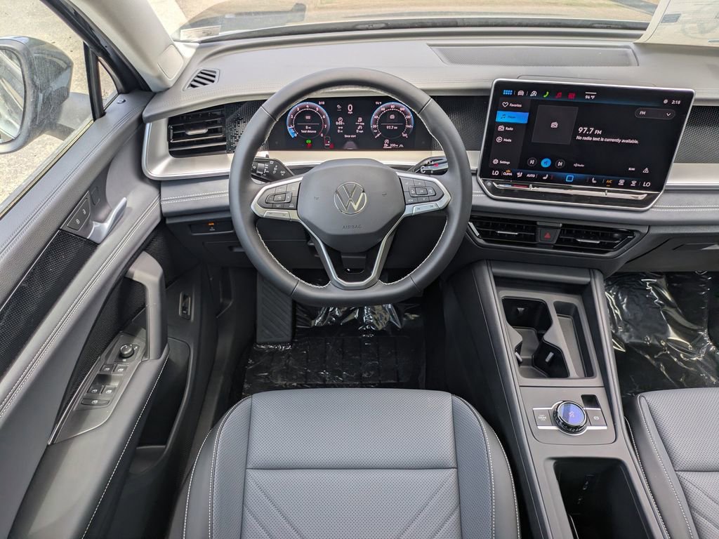 New 2026 Volkswagen Tiguan SE AWD/4WD image 15