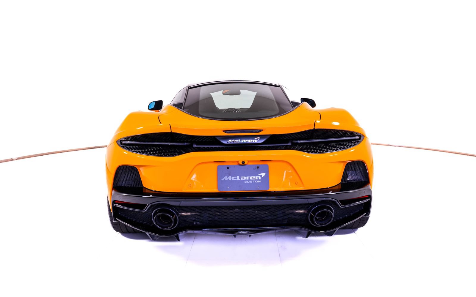 Used 2023 McLaren GT RWD image 4