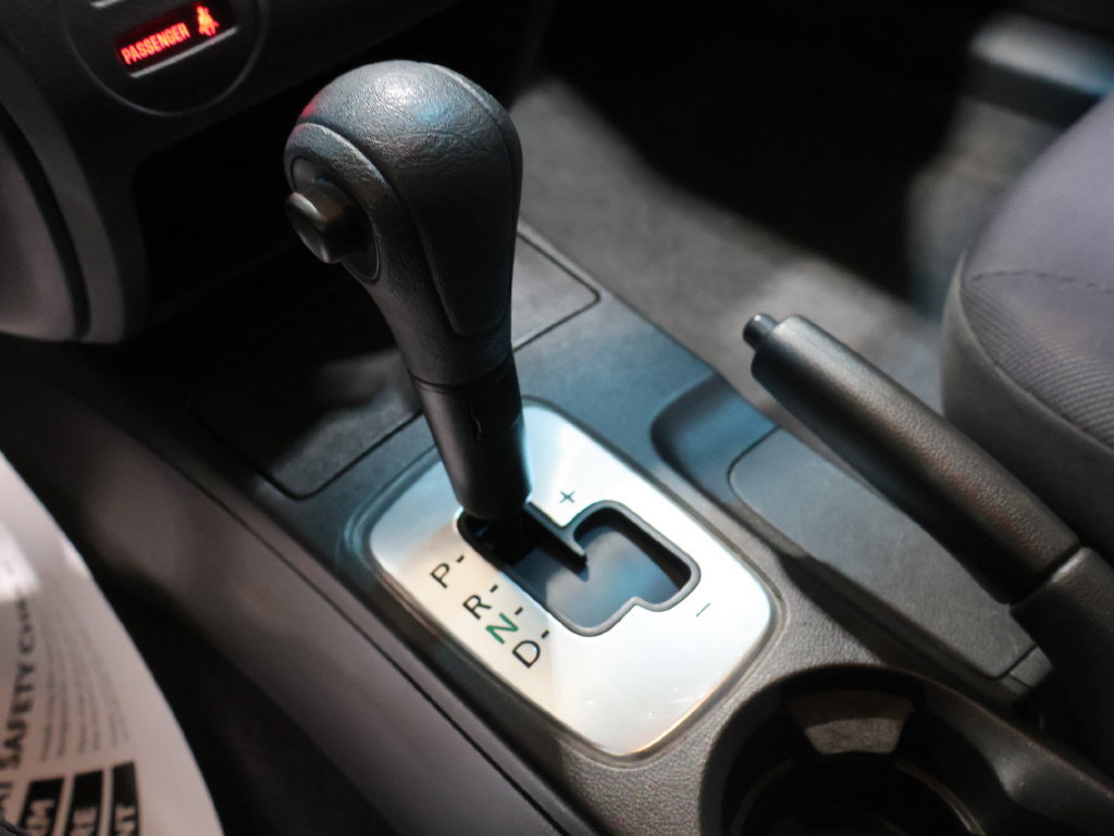 Used 2006 Mitsubishi Outlander LS AWD/4WD image 27
