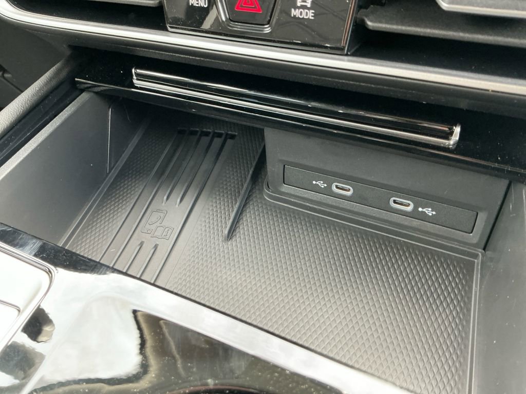 New 2026 Volkswagen Atlas Peak Edition AWD/4WD image 16