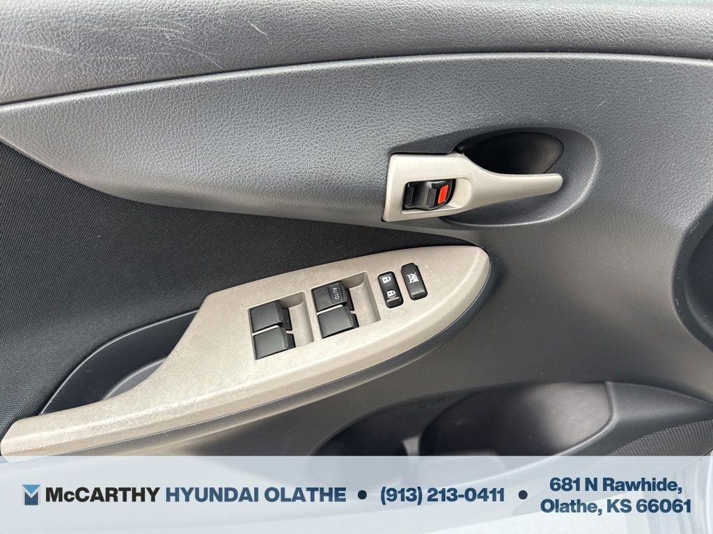 Used 2013 Toyota Corolla S FWD image 8
