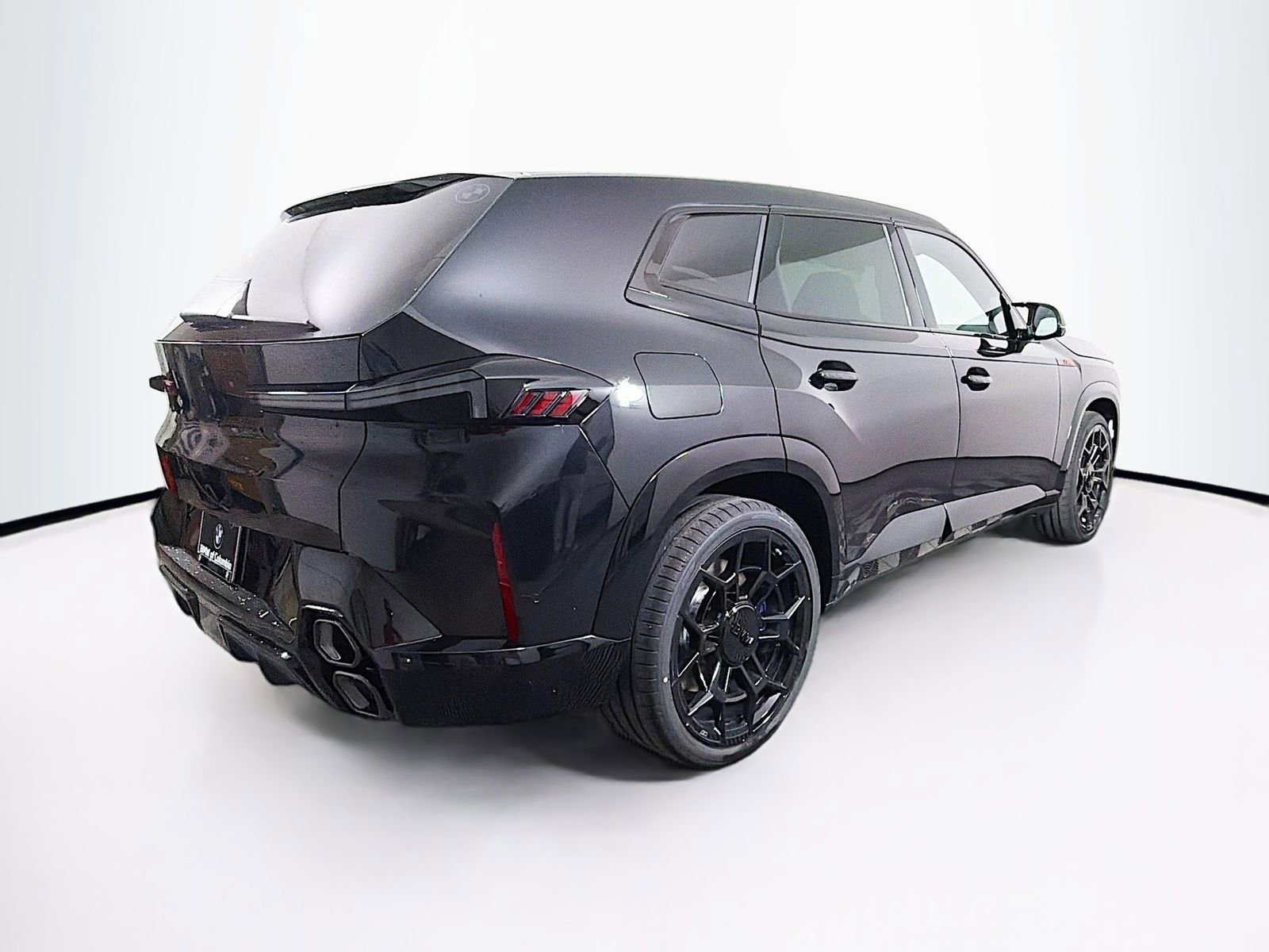 New 2026 BMW XM Label Red w/ M Driver's Package image 7