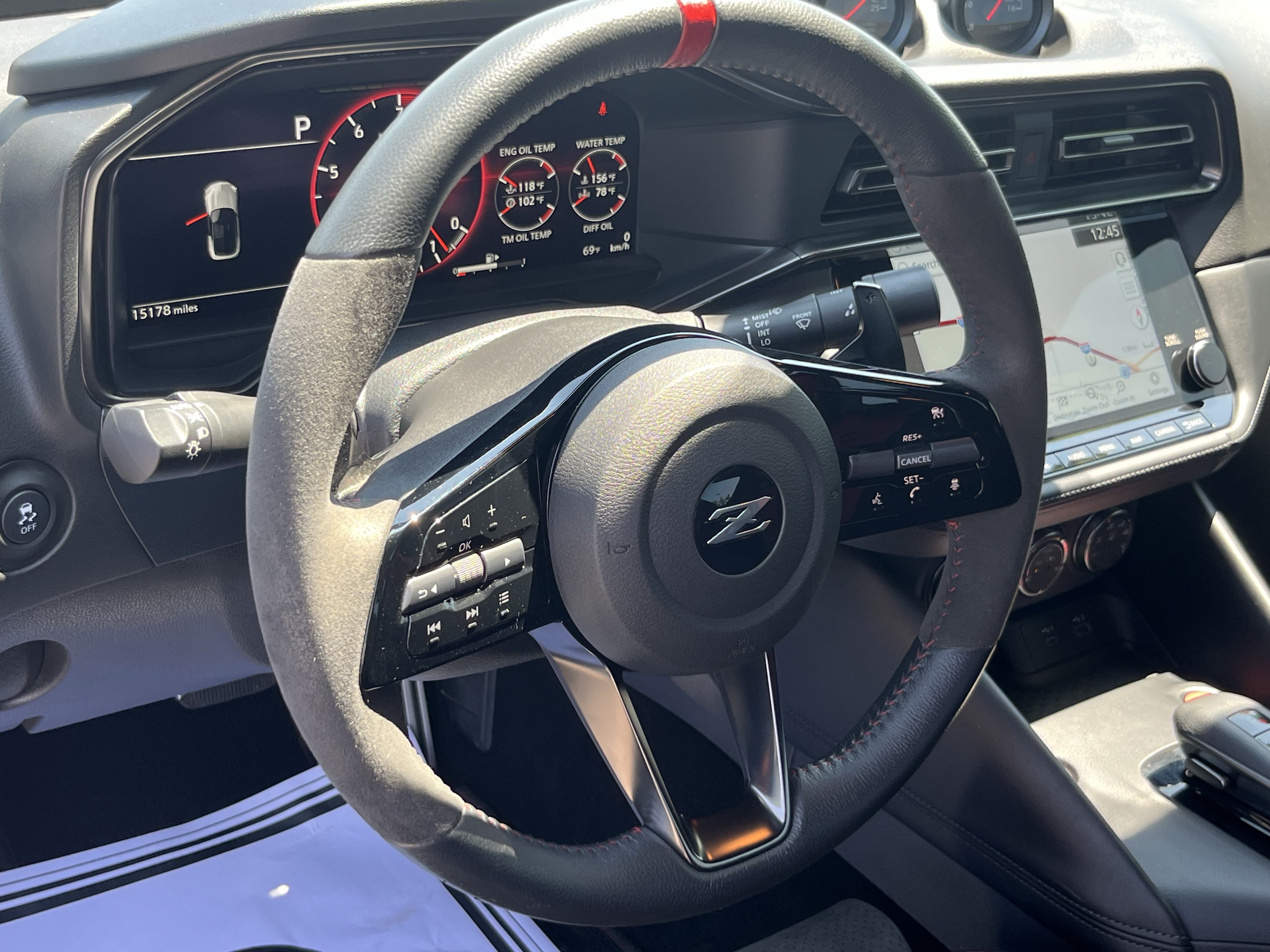 Used 2024 Nissan Z NISMO w/ Floor Mat Package RWD image 20