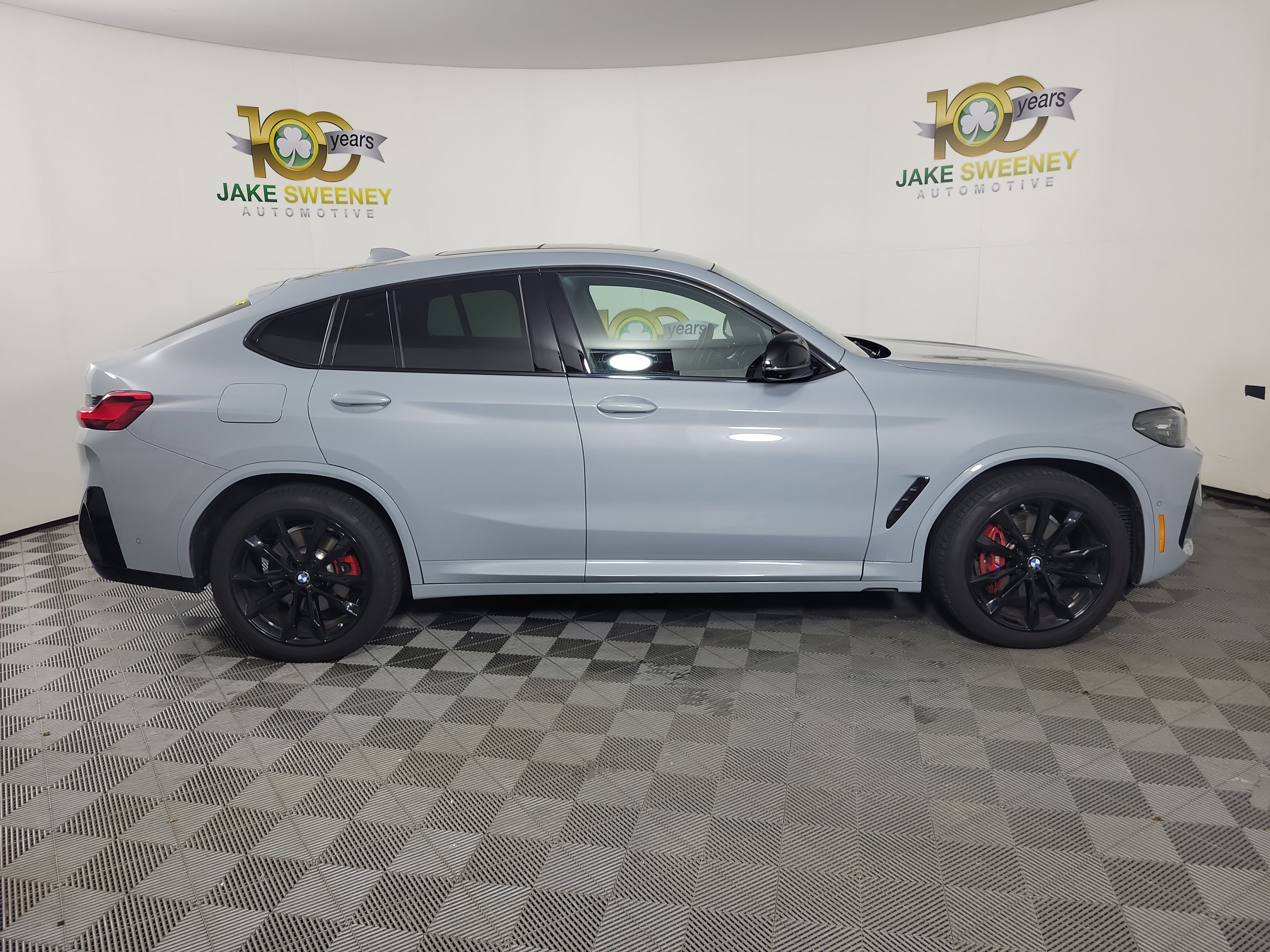 Used 2024 BMW X4 M40i AWD/4WD image 4