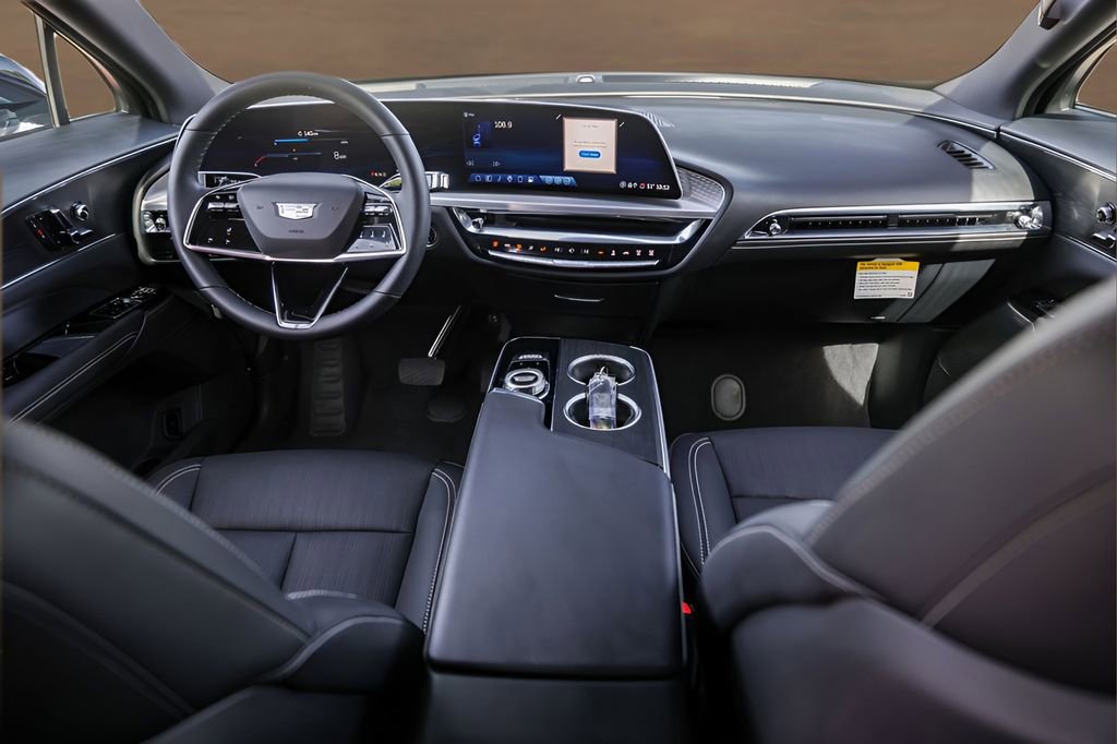 Certified 2024 Cadillac Lyriq Sport image 25