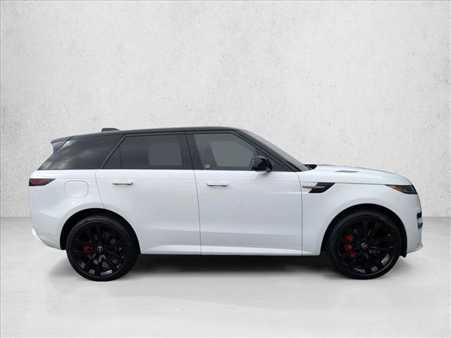 Certified 2025 Land Rover Range Rover Sport Dynamic SE AWD/4WD image 4