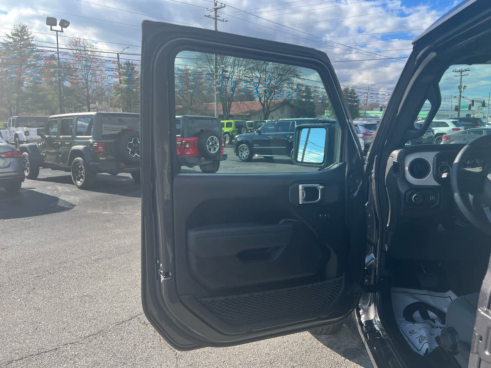 New 2026 Jeep Wrangler Unlimited Sport image 15