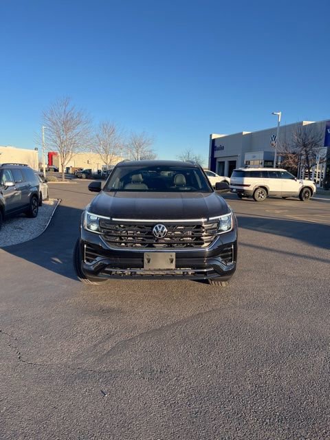 New 2026 Volkswagen Atlas Cross Sport SEL Premium R-Line AWD/4WD image 8