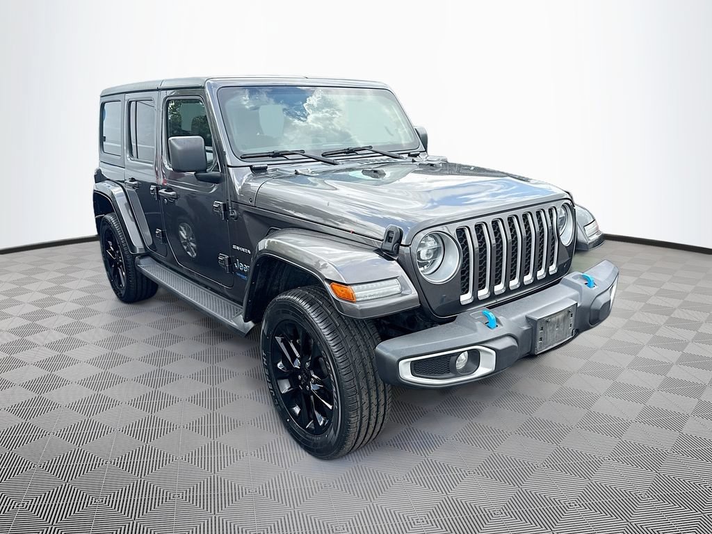 Used 2022 Jeep Wrangler Unlimited Sahara AWD/4WD image 4