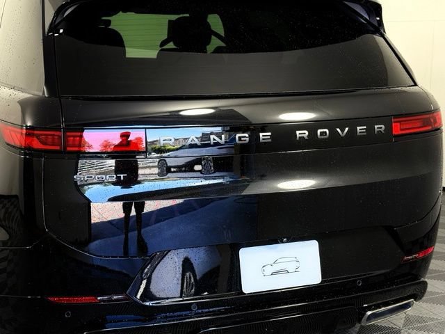 New 2026 Land Rover Range Rover Sport Dynamic SE AWD/4WD image 16