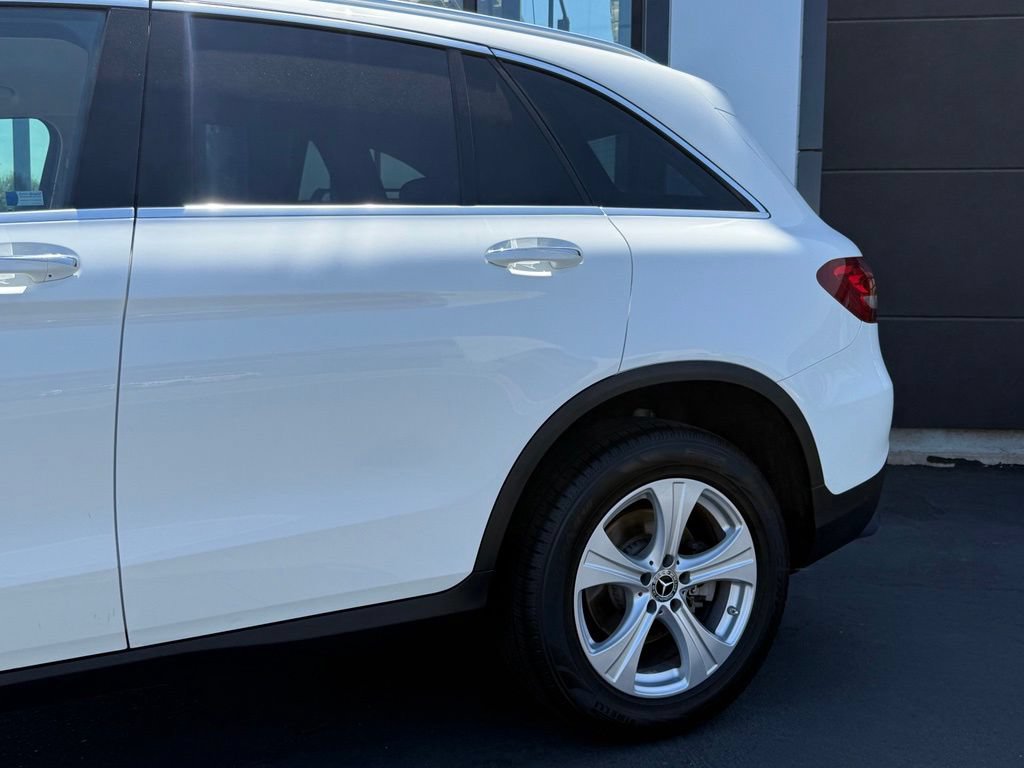 Used 2018 Mercedes-Benz GLC 300 4MATIC image 6
