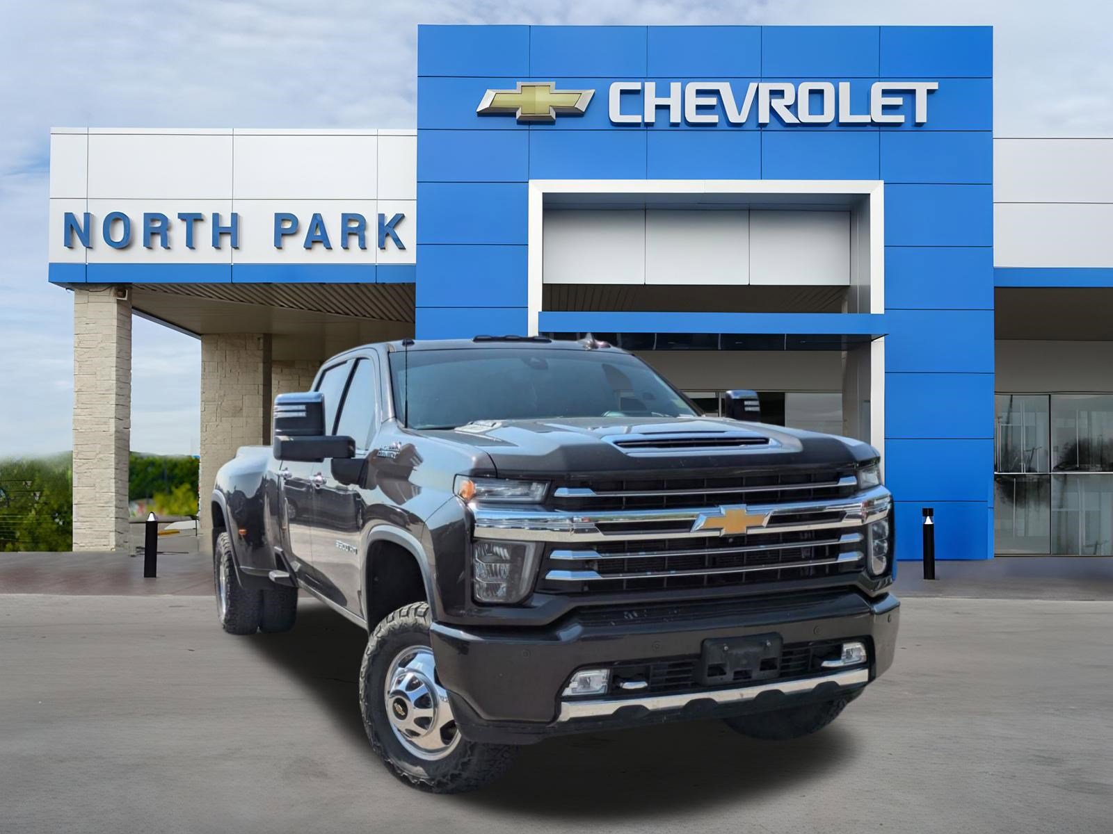Used 2020 Chevrolet Silverado 3500 High Country w/ Technology Package