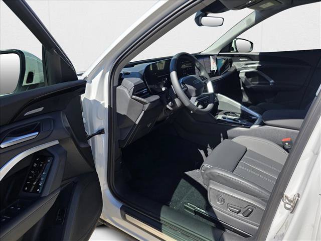 New 2025 Audi Q5 Premium Plus w/ Premium Plus AWD/4WD image 14