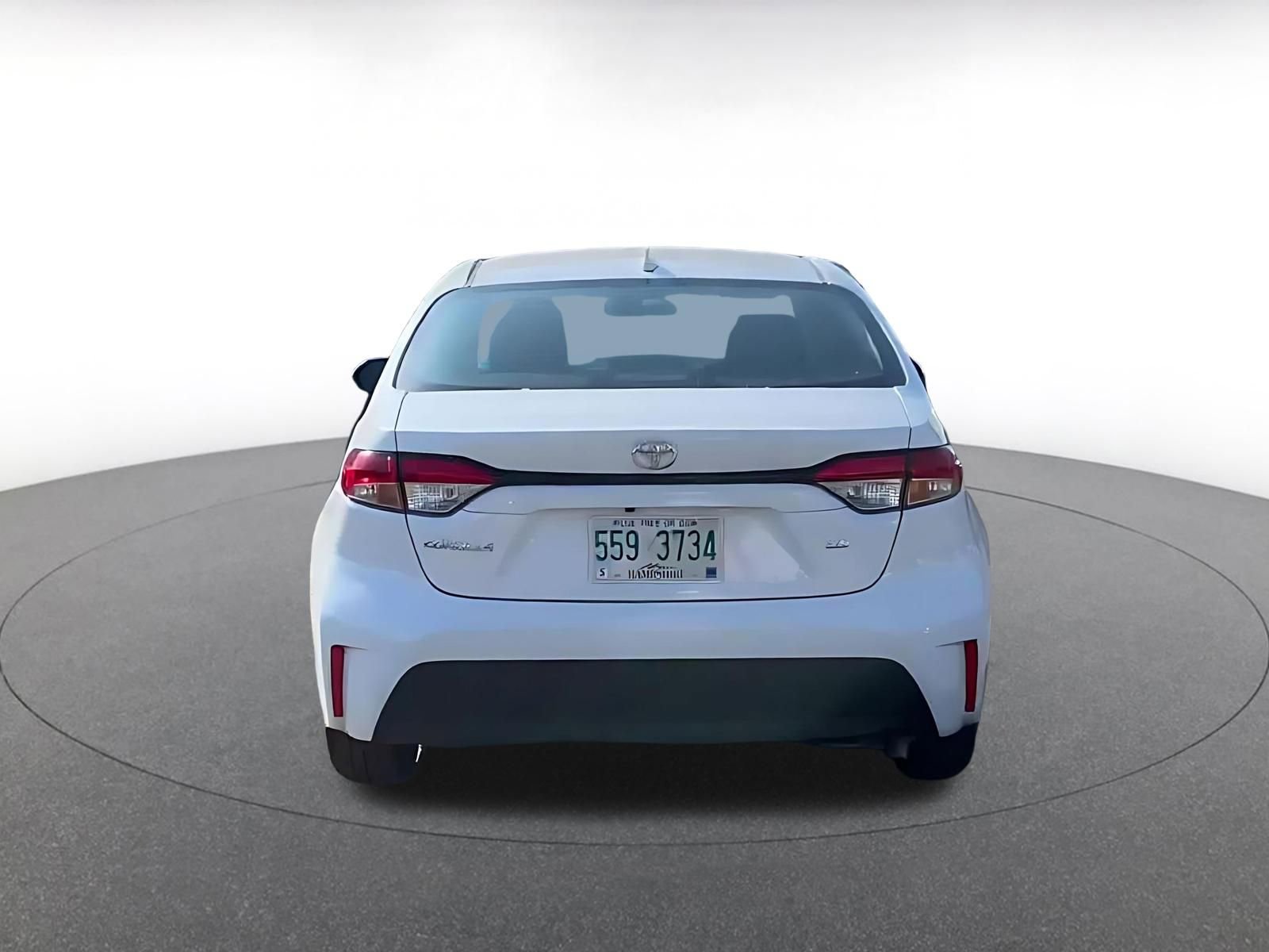 Used 2025 Toyota Corolla LE FWD image 12