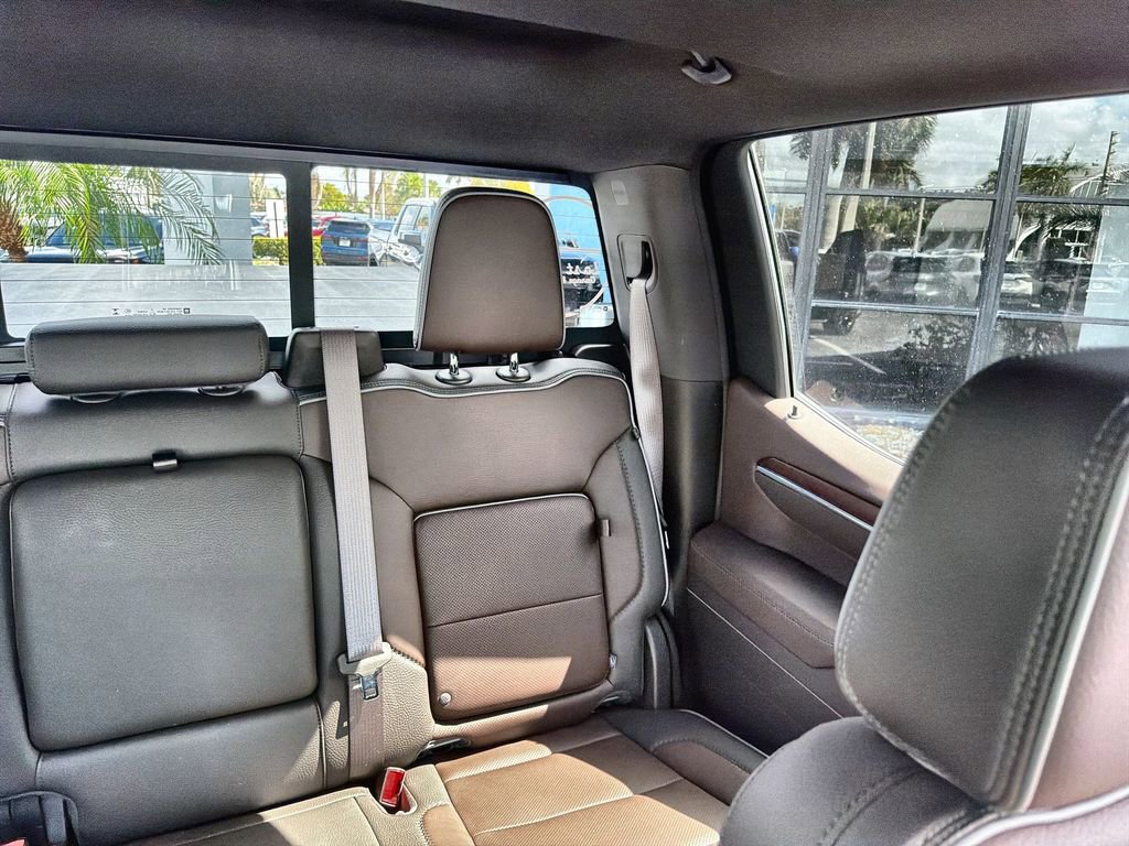 Used 2025 GMC Sierra 1500 Denali w/ Denali Reserve Package image 15