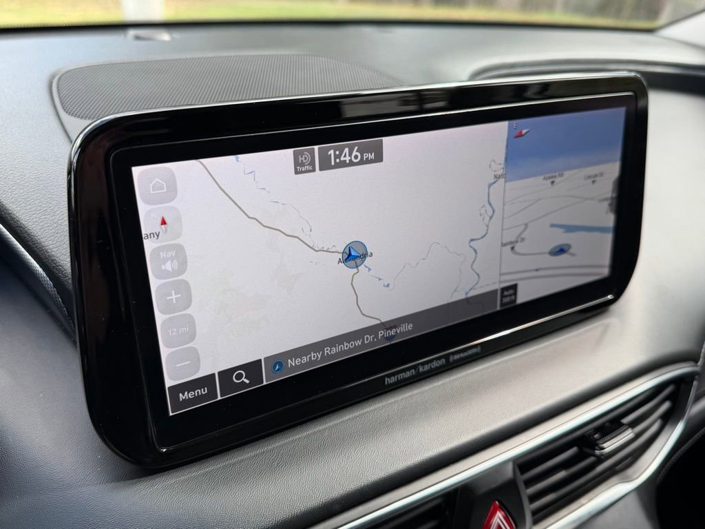 Used 2023 Hyundai Santa Fe SEL w/ Premium Package image 20