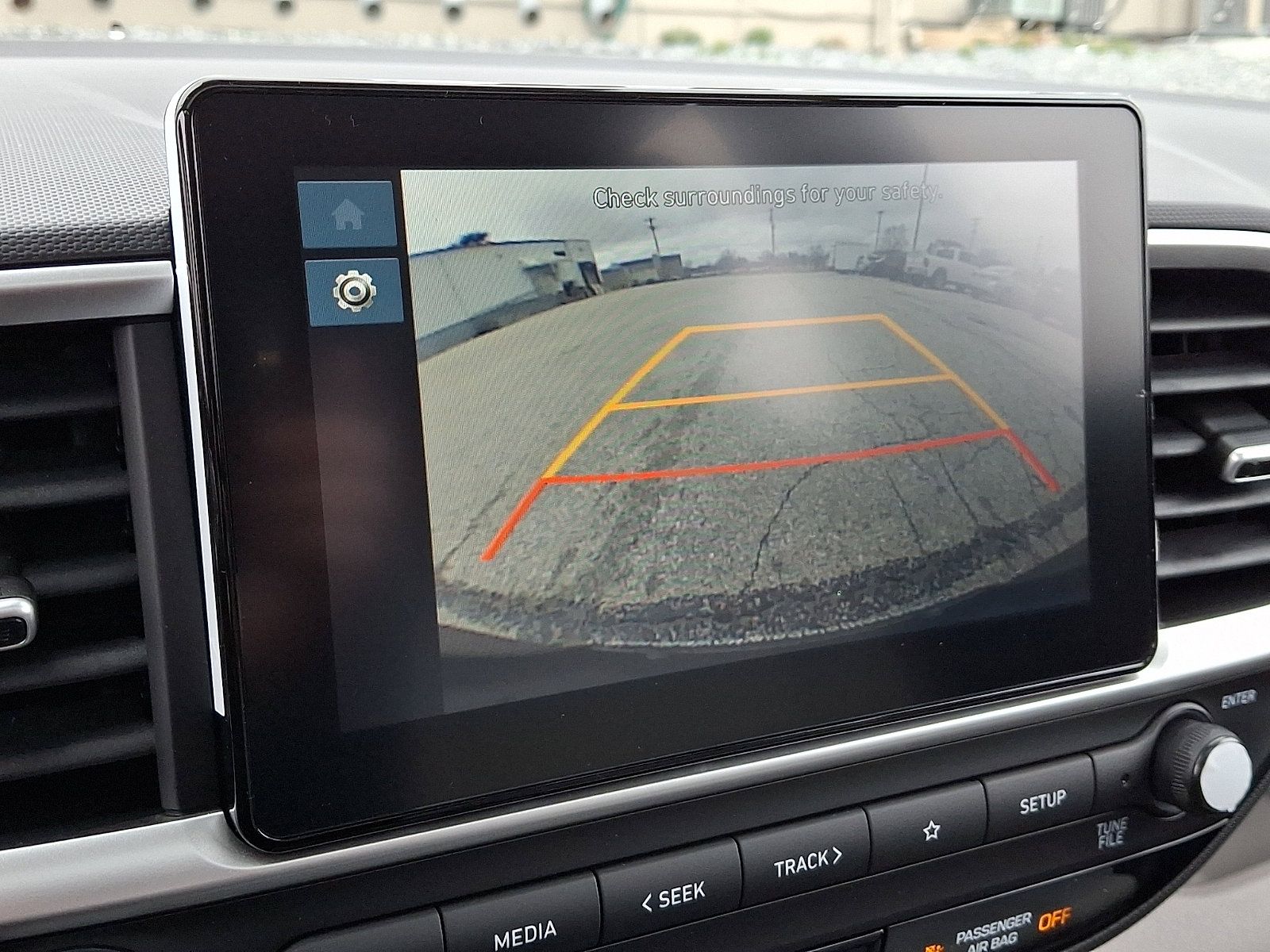 New 2026 Hyundai Venue SEL image 18