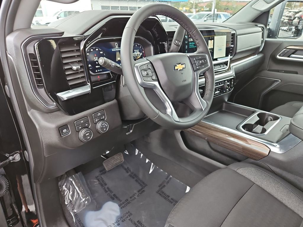 Certified 2026 Chevrolet Silverado 2500 LT w/ Convenience Package image 16